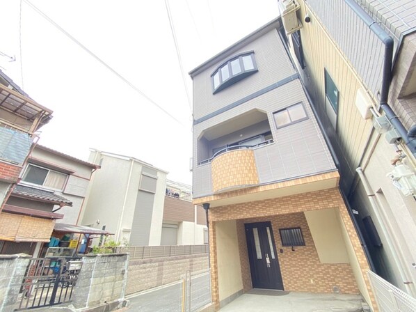 若江本町４丁目戸建の物件外観写真